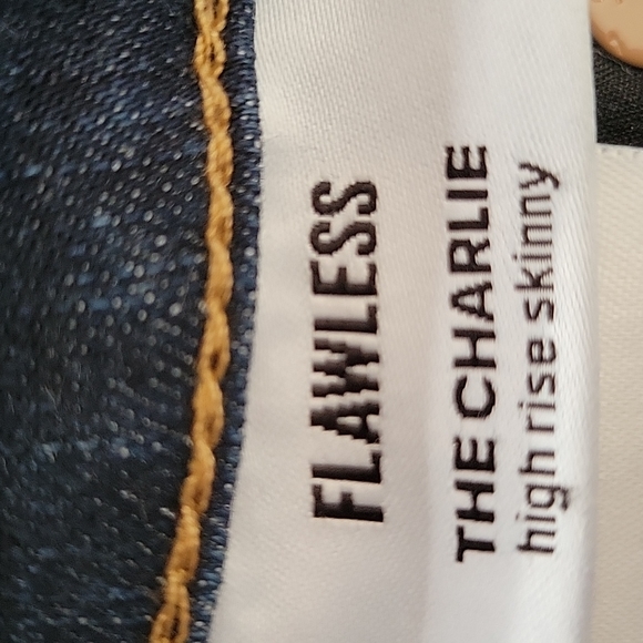 Joe's Jeans The Charlie Flawless High Rise Skinny Tsnia Wash Size 27 - Picture 8 of 12